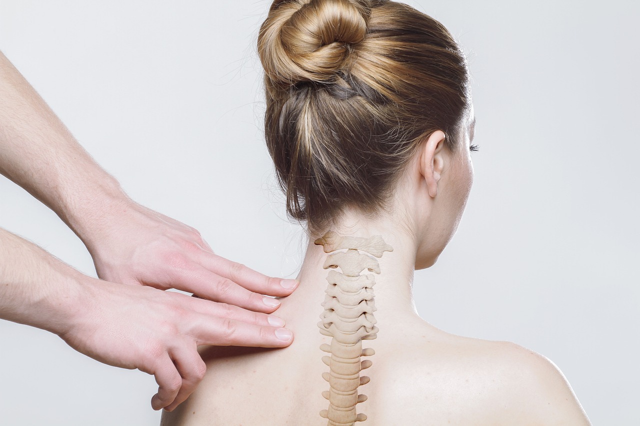 Unveiling the Benefits of Spinal Manipulation: A Guide to Improved Spinal Health